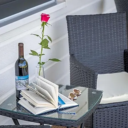 Hotel Marina Martinshafen - Life *
