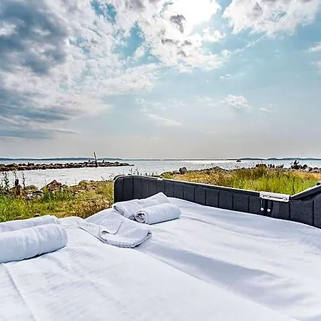Hotel Marina Martinshafen - Life Sagard